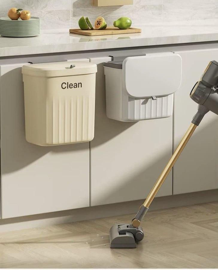 Kitchen Wall-Mounted Trash
